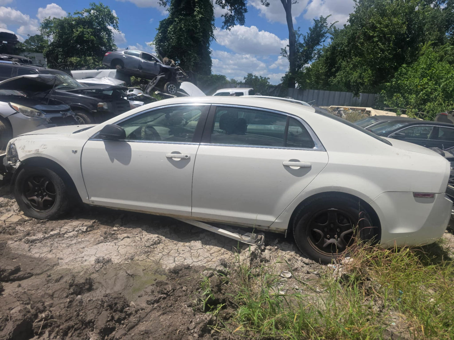 🚗 2008 Chevy Malibu – FOR PARTS ONLY 🚗